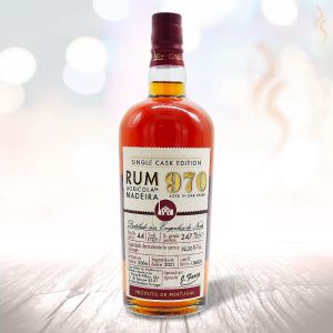970 single cask 2006 confidentiels madere bouteille face